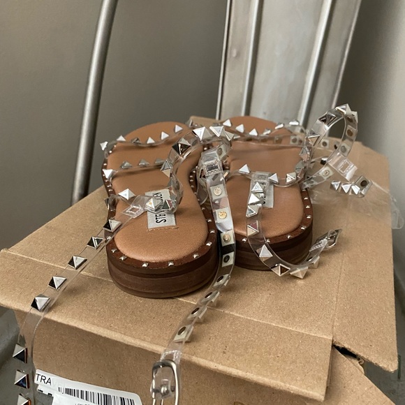 Steve Madden gladiator sandal. Gently worn, SS 7.5 - Picture 3 of 4